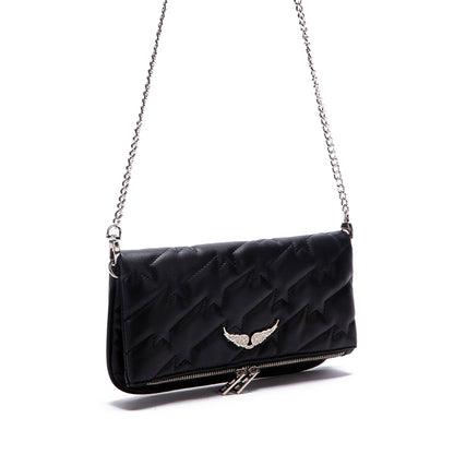 Quilted Star Pattern Black Leather Clutch Bag – Wing Logo Chain Crossbody BagPerfectly sized for essentials, it transitions effortlessly from daywear to evening chic